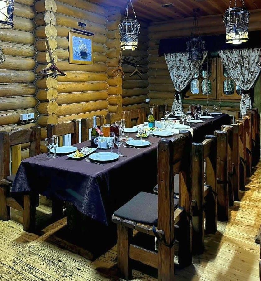 Вечір у головній залі